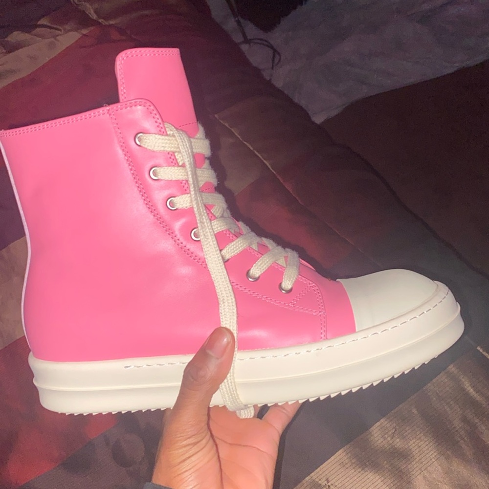 Pink Rick owners size 9